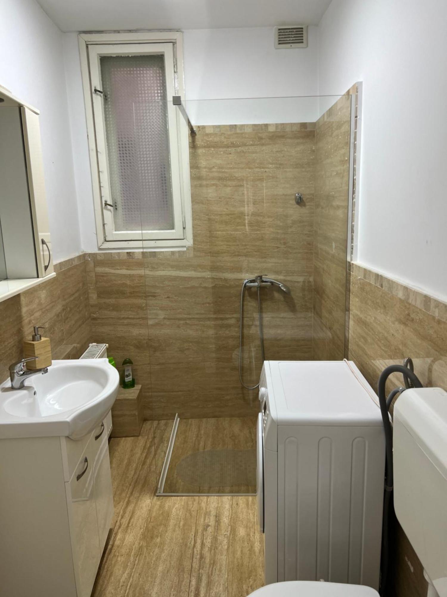 Ultra-Central Spacious Apartment Near Old Town Бухарест Екстер'єр фото